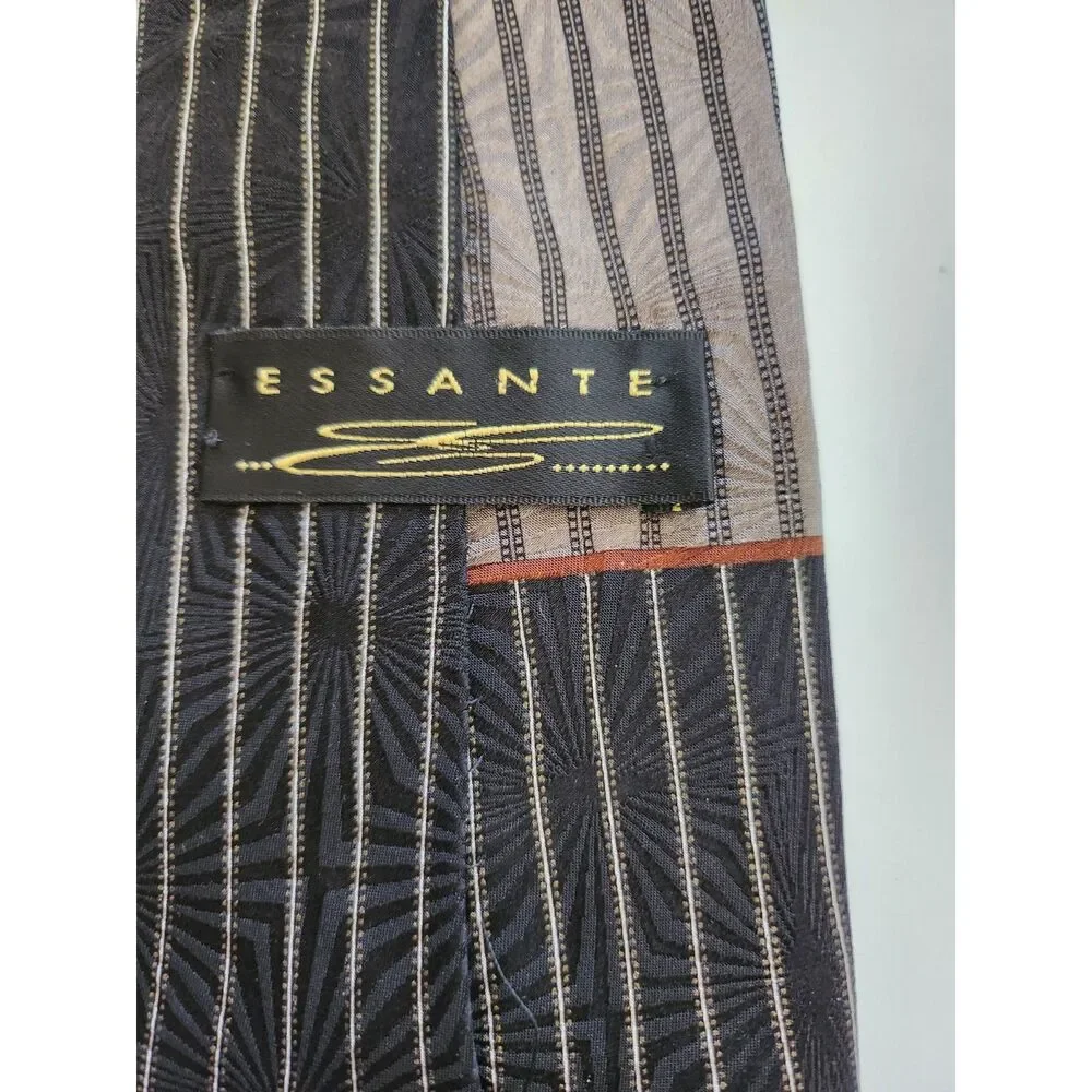 Vintage geometric patterned necktie 100% Silk B1